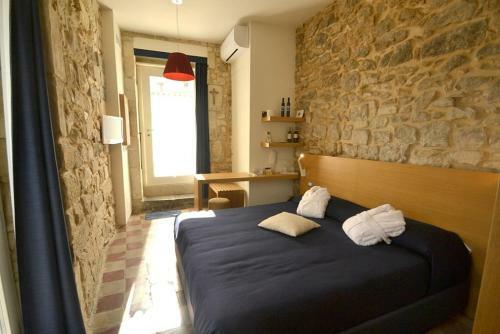 Ragusa Apartment Sleeps 2 Air Con Wifi