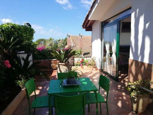House With One Bedroom In Ribera 200 M From The Beach