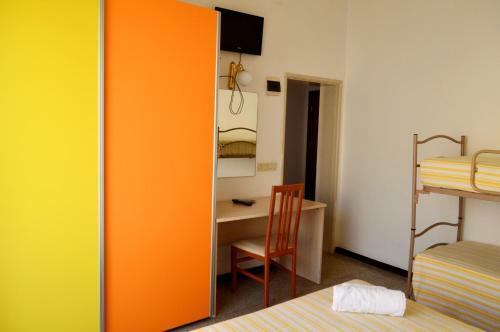Hostal New Hotel Cirene Triple Room With Brekafast