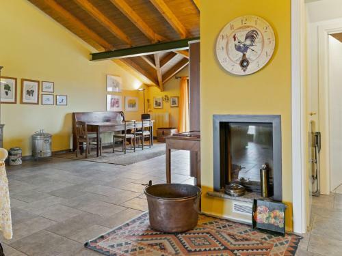 Secluded Apartment In Romagnano Sesia With Balcony