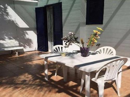 Charming Home On The Beach With Spacious Terraces & Garden; Pets Allowed;