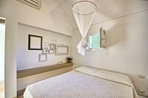 San Michele Salentino Villa Sleeps 6 Pool Air Con