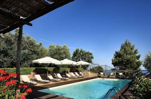 Sant'agata Sui Due Golfi Villa Sleeps 2 Pool Wifi