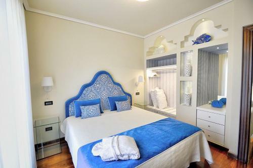 Sant'agnello Villa Sleeps 10 With Pool And Air Con