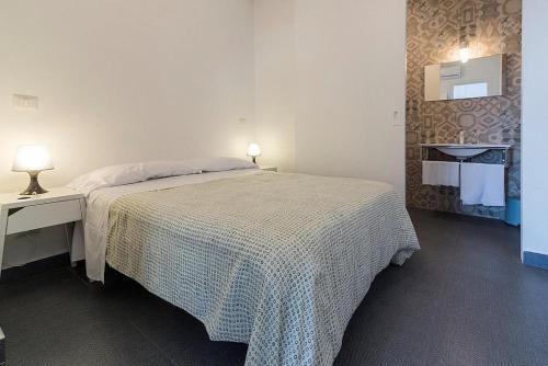 Santa Maria Villa Sleeps 6 Air Con Wifi
