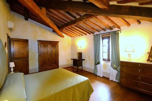Ellerone Villa Sleeps 24 Pool Air Con Wifi