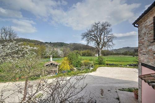 Zona Artigianale Callarella Villa Sleeps 4 Pool