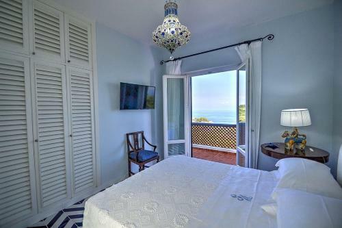 Sorrento Villa Sleeps 10 Pool Air Con Wifi