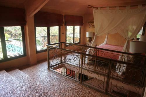 Hotel La Taverna Resort And Villas