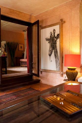Hotel La Taverna Resort And Villas
