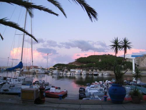 Apartamento Casa Vacanze A Tortol�