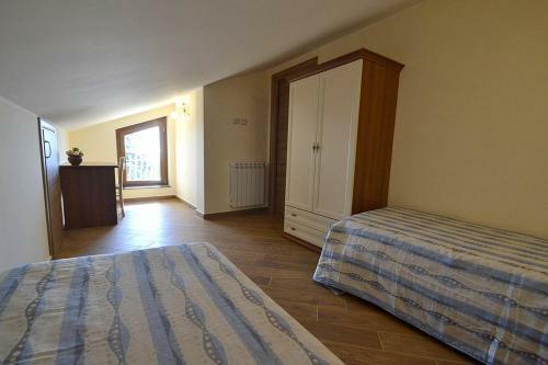 Trecastagni Villa Sleeps 6 Air Con Wifi