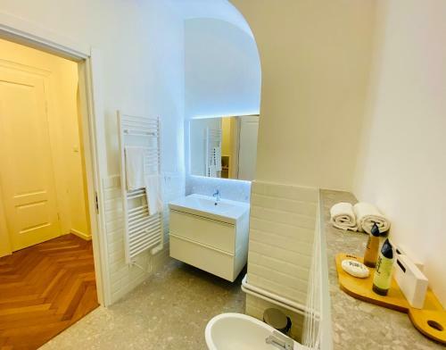 Hostal Crops City Stay