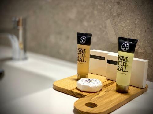 Hostal Crops City Stay