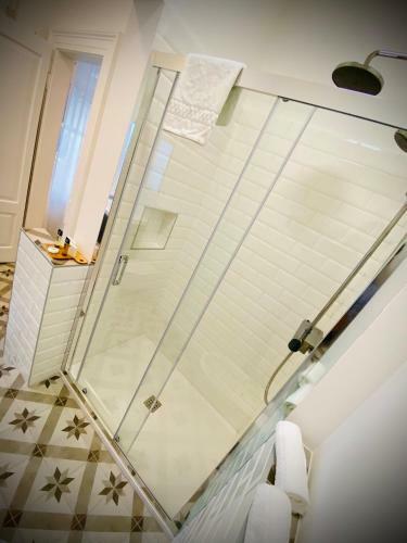 Hostal Crops City Stay
