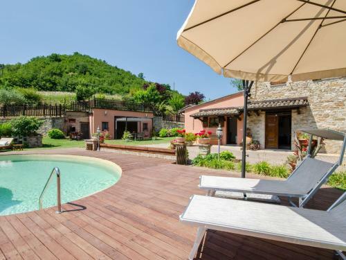 Serene Holiday Home In Urbino With Private Pool
