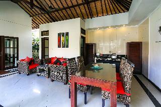 Hotel Aleesha Villas & Deluxe Suites