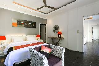 Hotel Aleesha Villas & Deluxe Suites