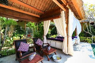 Hotel Aleesha Villas & Deluxe Suites