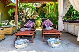 Hotel Aleesha Villas & Deluxe Suites
