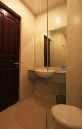 Hotel The Agung Residence