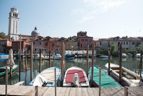Venetian Mood : Earth Sky