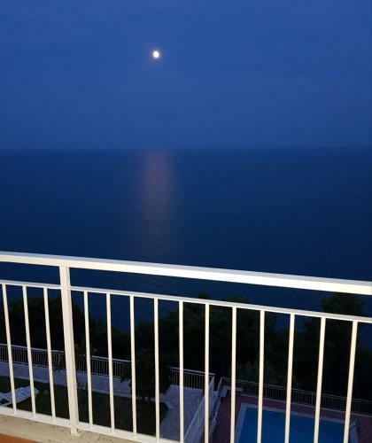 Hostal Villa Cala Della Pergola