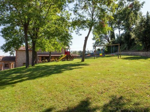 Attractive Holiday Home In Volterra With Swimming Pool