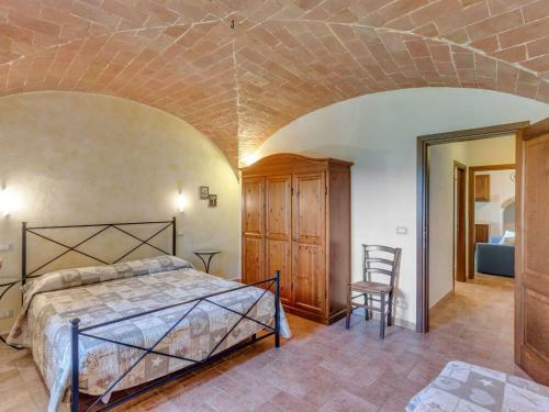 Attractive Holiday Home In Volterra With Swimming Pool