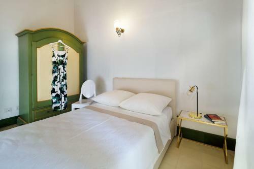 Fontane Bianche Villa Sleeps 6 Air Con Wifi