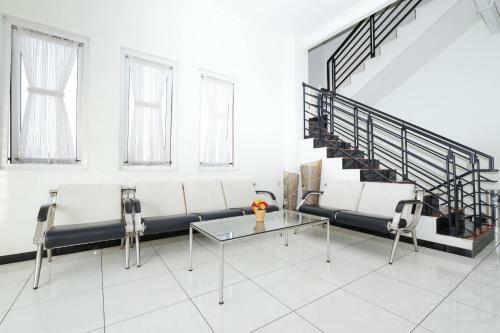 Hostal Arya Graha Hostel