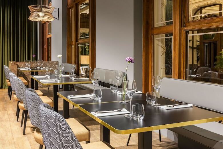 Hotel NH Collection Carlo IV