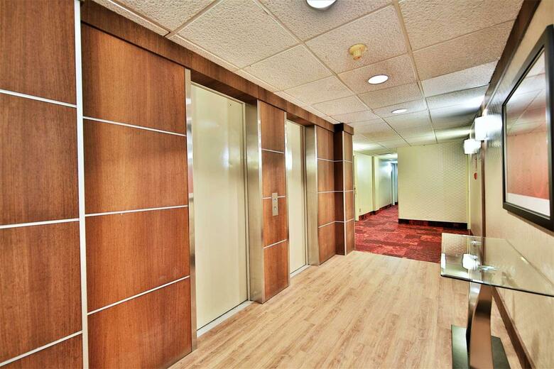 Best Western Montreal Downtown- Hotel Europa