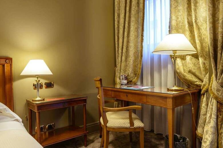 Palace Hotel