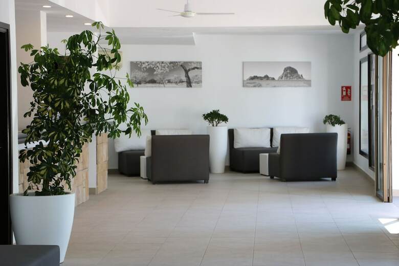Hotel Club Cala Azul