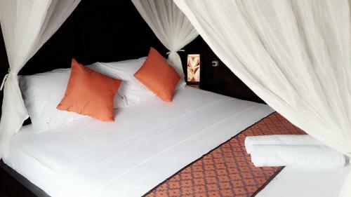 Mozaic Bungalows Gili Island