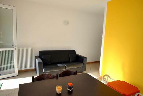 Vercana Villa Sleeps 4 Pool Wifi T801705