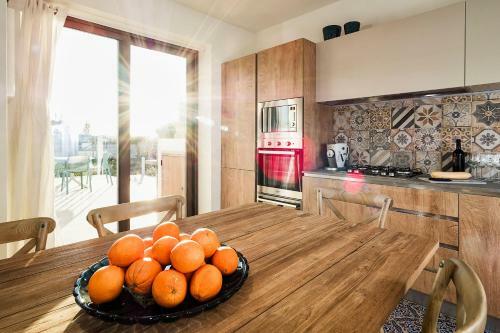 Reitani Villa Sleeps 6 Pool Air Con Wifi