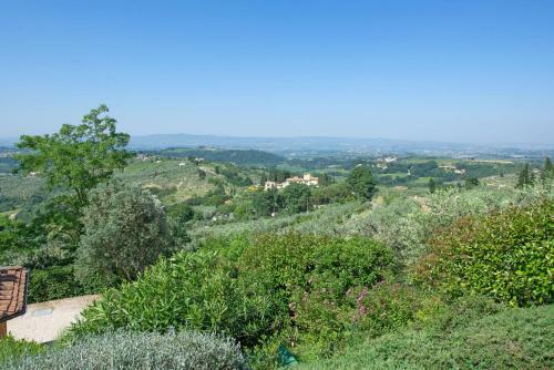 Badia A Passignano Apartment Sleeps 5 Air Con
