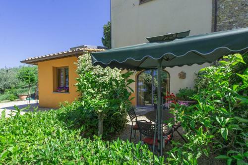 Badia A Passignano Apartment Sleeps 5 Air Con