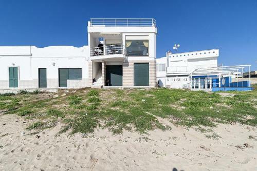 Torre Pali Villa Sleeps 6 Air Con Wifi