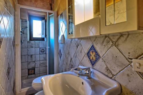 Valigondoli Apartment Sleeps 5 Pool Wifi T802300