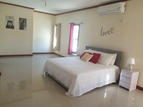 Penthouse Apartment @ Malachi