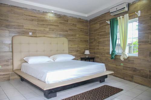 Burbon Beach Hotel-negril