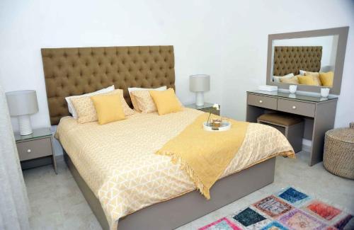 Amazing One Bedroom Apartment In Amman Elwebdah 4
