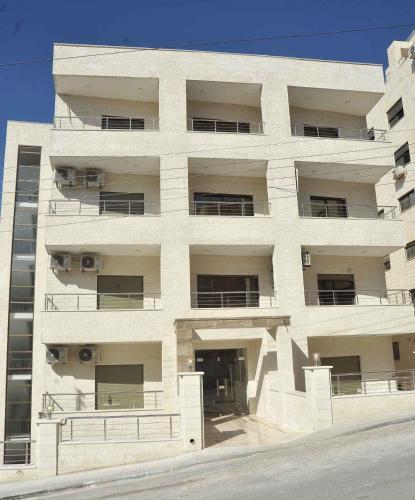 Amazing One Bedroom Apartment In Amman Elwebdah 12
