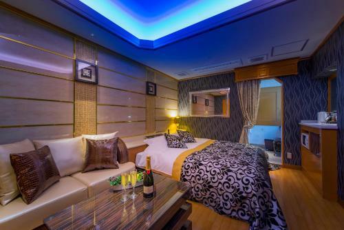 Hotel W-avanza-w Group Hotels And Resorts-