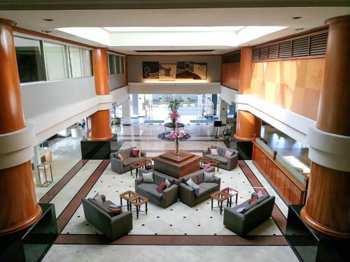 Somerset Surabaya Hotel And Serviced Residence
