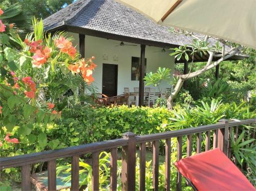 Hostal Taman Dewi Sri Villa Et Bungalow