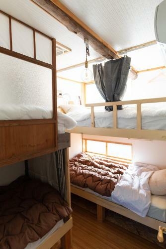 Albergue Guesthouse & Kitchen Hace